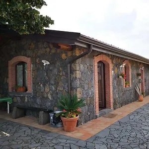 Il Tiglio , Viagrande Italia